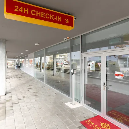 Lorentes Bern Airport 3*