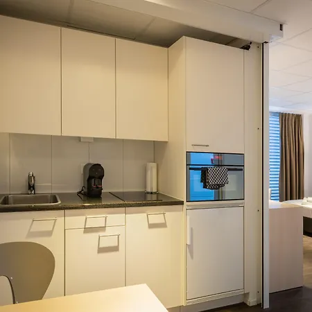 Lorentes Bern Airport Hotel 3*