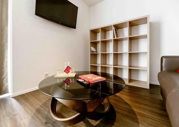 Lorentes Bern Airport Отель 3*