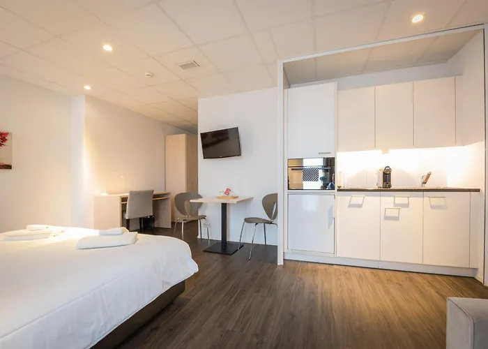 Lorentes Bern Airport Отель 3*