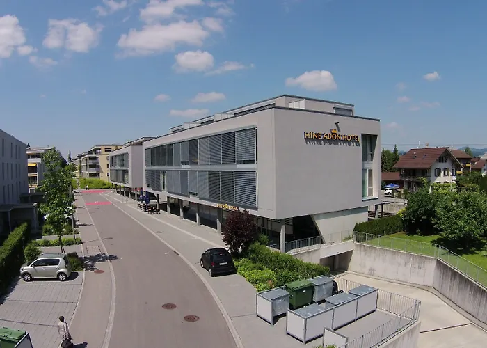 Lorentes Bern Airport 3*