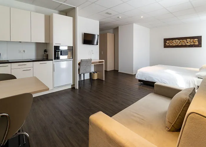 Lorentes Bern Airport Отель