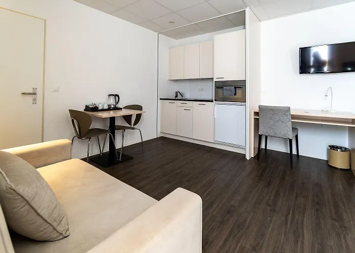 Lorentes Bern Airport 3* Бельп