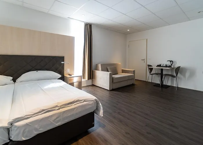 Lorentes Bern Airport 호텔 벨프