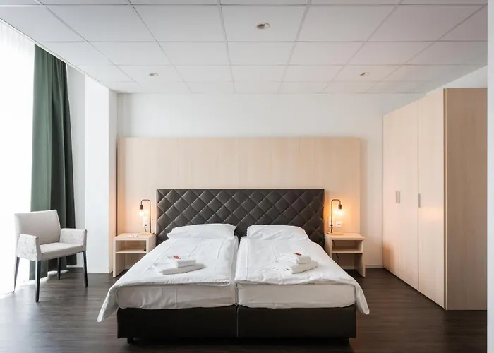 Lorentes Bern Airport 호텔 3*