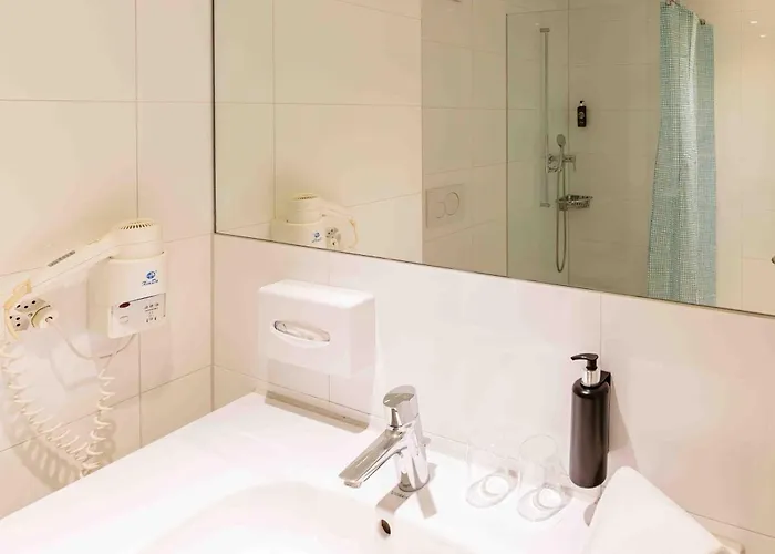 Lorentes Bern Airport 호텔 3*