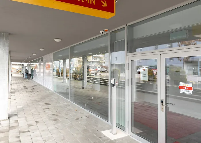 Lorentes Bern Airport 3*