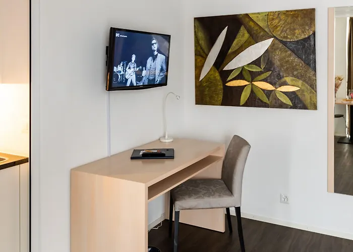 Lorentes Bern Airport 3* 벨프