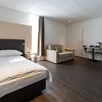 Lorentes Bern Airport فندق بلب