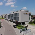 Lorentes Bern Airport 3*